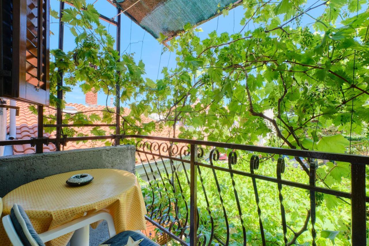 Apartman Ana Mali Lošinj Exterior foto